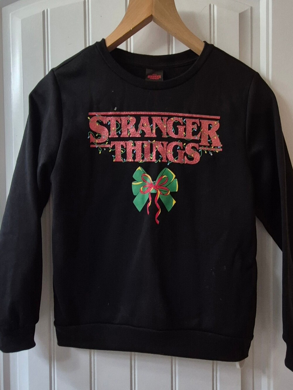 Stranger Things Light Up Christmas Sweatshirt Size Large 10/12 Kids
